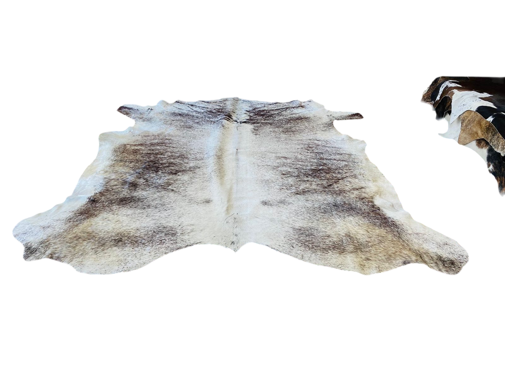 NGUNI WHITE AND BROWN COWHIDE RUG 2m x 1,65m AAS 7735