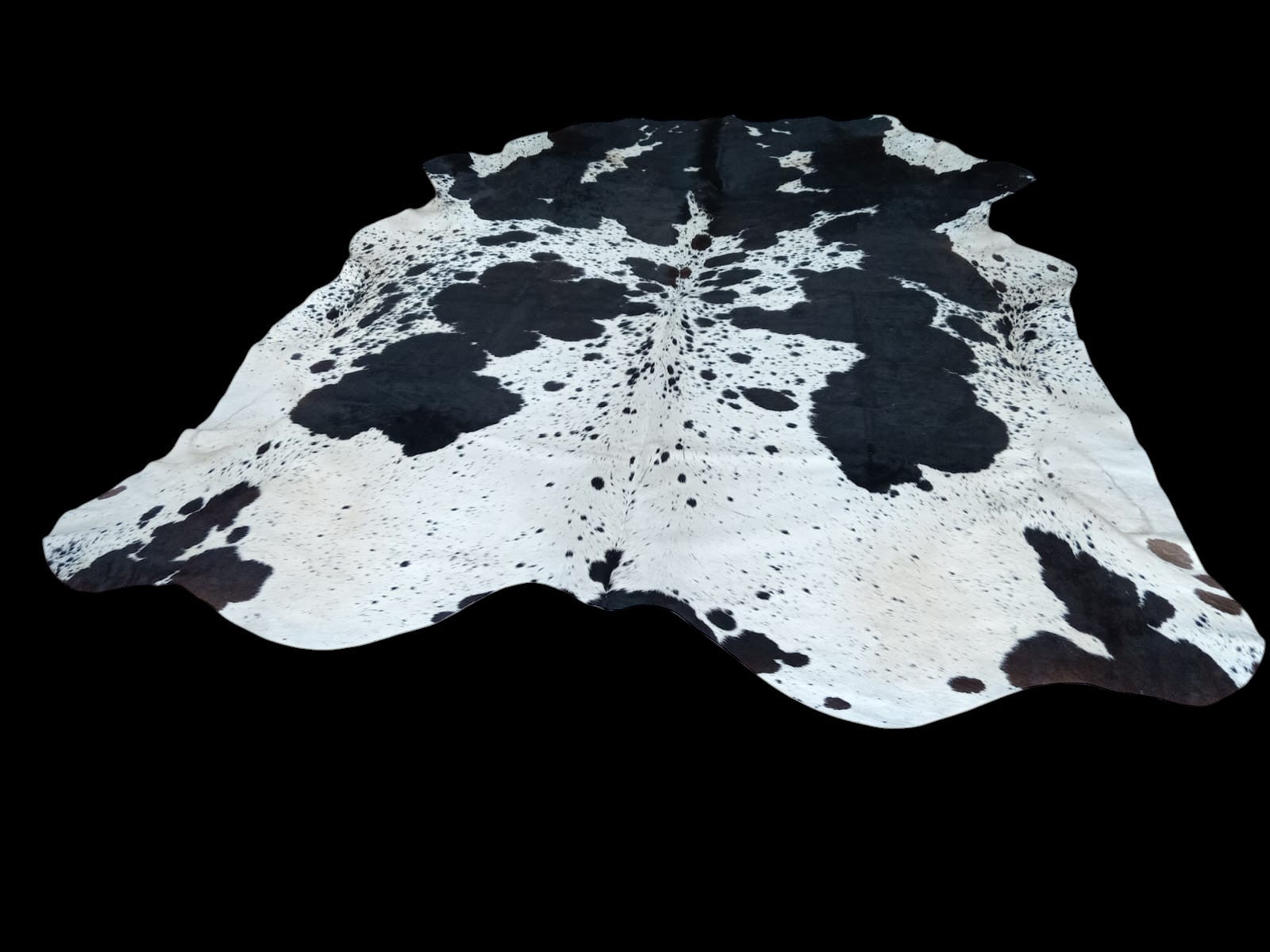 Nguni White & Black 2.30m x 2m AAS
