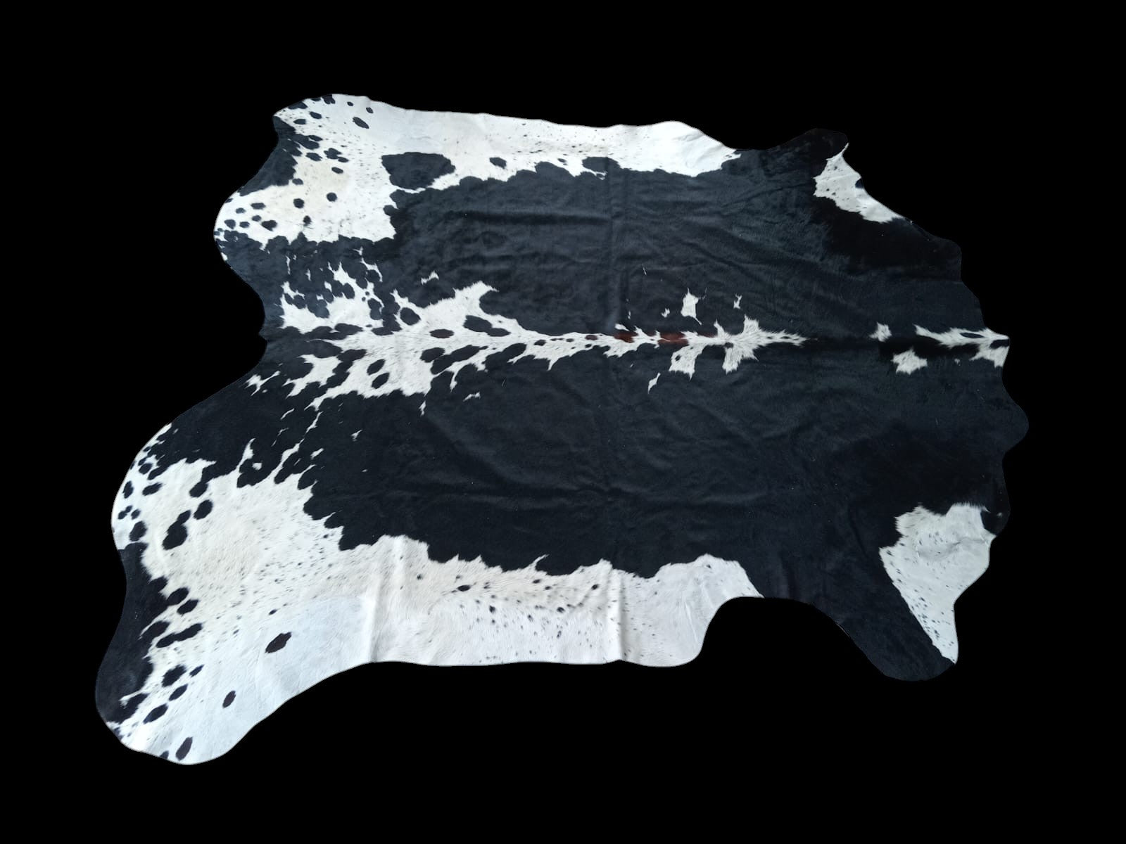 Nguni Tri-White & Black 2.13m x 1.90m AAS